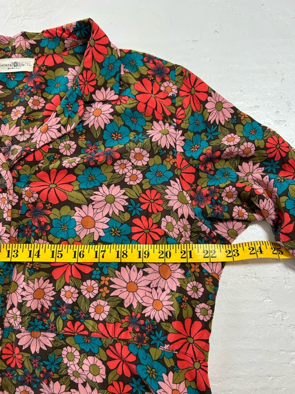 NATURAL LIFE Ansley Tunic Floral Button-Front Dress in Pink, Green & Red - Picture 7 of 15